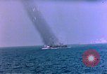Standbild Rocket barrage Okinawa Pacific Theater Kerama Retto, 1945, aus Sekunde 54 historischem Filmmaterial Videoclip 65675053457
