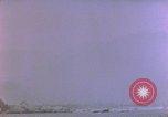 Standbild Rocket Launcher Okinawa Pacific Theater Kerama Retto, 1945, aus Sekunde 54 historischem Filmmaterial Videoclip 65675053459