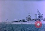 Standbild Landungsboote Okinawa Pacific Theater Kerama Retto, 1945, aus Sekunde 26 historischem Filmmaterial Videoclip 65675053460