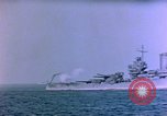 Standbild Landungsboote Okinawa Pacific Theater Kerama Retto, 1945, aus Sekunde 28 historischem Filmmaterial Videoclip 65675053460