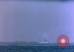 Standbild Landungsboote Okinawa Pacific Theater Kerama Retto, 1945, aus Sekunde 32 historischem Filmmaterial Videoclip 65675053460
