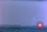 Standbild Landungsboote Okinawa Pacific Theater Kerama Retto, 1945, aus Sekunde 35 historischem Filmmaterial Videoclip 65675053460