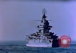 Standbild Landungsboote Okinawa Pacific Theater Kerama Retto, 1945, aus Sekunde 42 historischem Filmmaterial Videoclip 65675053460