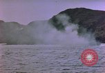 Standbild rocket Barrage Okinawa Pacific Theater Kerama Retto, 1945, aus Sekunde 16 historischem Filmmaterial Videoclip 65675053461
