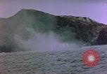 Standbild rocket Barrage Okinawa Pacific Theater Kerama Retto, 1945, aus Sekunde 24 historischem Filmmaterial Videoclip 65675053461