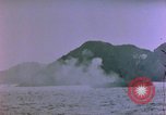 Standbild rocket Barrage Okinawa Pacific Theater Kerama Retto, 1945, aus Sekunde 31 historischem Filmmaterial Videoclip 65675053461