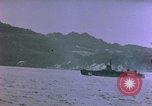 Standbild rocket Barrage Okinawa Pacific Theater Kerama Retto, 1945, aus Sekunde 56 historischem Filmmaterial Videoclip 65675053461