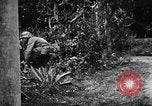 Image les troupes des États-Unis Okinawa îles Ryukyu, 1945, de la seconde 10 séquences d'archives historiques vidéo 65675053474