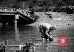 Image les troupes des États-Unis Okinawa îles Ryukyu, 1945, de la seconde 37 séquences d'archives historiques vidéo 65675053474