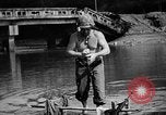 Image les troupes des États-Unis Okinawa îles Ryukyu, 1945, de la seconde 44 séquences d'archives historiques vidéo 65675053474