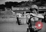 Image les troupes des États-Unis Okinawa îles Ryukyu, 1945, de la seconde 55 séquences d'archives historiques vidéo 65675053474