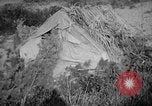 Image bateau de suicide japonais Okinawa îles Ryukyu, 1945, de la seconde 22 séquences d'archives historiques vidéo 65675053478