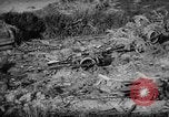 Image bateau de suicide japonais Okinawa îles Ryukyu, 1945, de la seconde 37 séquences d'archives historiques vidéo 65675053478