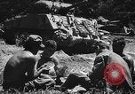 Standbild USA Tanks Okinawa Ryukyu Inseln, 1945, aus Sekunde 27 historischem Filmmaterial Videoclip 65675053482
