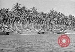 Standbild Truppen Last liefert auf Higgins Boote Salomonen, 1944, aus Sekunde 38 historischem Filmmaterial Videoclip 65675053483