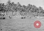 Standbild Truppen Last liefert auf Higgins Boote Salomonen, 1944, aus Sekunde 40 historischem Filmmaterial Videoclip 65675053483