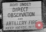Immagine di Artiglieria tedesca fire scioperi nei pressi di truppe americane Volturno River Valley Italia, 1944, secondo 9 filmato di repertorio 65675053484