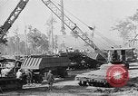 Standbild Pontons Birma, 1944, aus Sekunde 15 historischem Filmmaterial Videoclip 65675053489