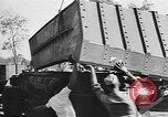 Standbild Pontons Birma, 1944, aus Sekunde 26 historischem Filmmaterial Videoclip 65675053489