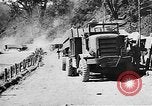 Standbild Pontons Birma, 1944, aus Sekunde 33 historischem Filmmaterial Videoclip 65675053489