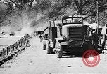 Standbild Pontons Birma, 1944, aus Sekunde 34 historischem Filmmaterial Videoclip 65675053489