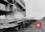 Standbild Pontons Birma, 1944, aus Sekunde 52 historischem Filmmaterial Videoclip 65675053489