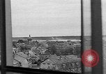 Standbild 7 United States Army Deutschland, 1944, aus Sekunde 3 historischem Filmmaterial Videoclip 65675053493
