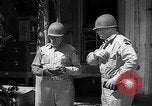 Standbild US Army philippinischen Infanterie Regimenter in der Ausbildung Camp Roberts and Hunter-Liggett, California USA, 1943, aus Sekunde 30 historischem Filmmaterial Videoclip 65675053496