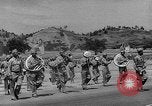Standbild US Army philippinischen Infanterie Regimenter in der Ausbildung Camp Roberts and Hunter-Liggett, California USA, 1943, aus Sekunde 37 historischem Filmmaterial Videoclip 65675053496