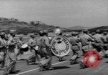 Standbild US Army philippinischen Infanterie Regimenter in der Ausbildung Camp Roberts and Hunter-Liggett, California USA, 1943, aus Sekunde 44 historischem Filmmaterial Videoclip 65675053496