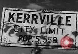 Image Texas City et vue sur la ville et la participation à l'effort de guerre Seconde Guerre Mondiale Texas United States USA, 1945, de la seconde 59 séquences d'archives historiques vidéo 65675053500
