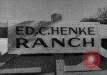 Image Ranch au Texas style de milieu des années 1940 Kerrville Texas USA, 1945, de la seconde 1 séquences d'archives historiques vidéo 65675053501