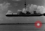 Standbild sneak Handwerk United States USA, 1945, aus Sekunde 54 historischem Filmmaterial Videoclip 65675053510