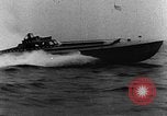 Standbild sneak Handwerk United States USA, 1945, aus Sekunde 62 historischem Filmmaterial Videoclip 65675053510