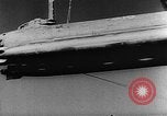 Standbild Molch und Biber Miniatur deutsche U-Boote Atlantik, 1944, aus Sekunde 12 historischem Filmmaterial Videoclip 65675053512