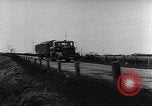 Standbild Molch und Biber Miniatur deutsche U-Boote Atlantik, 1944, aus Sekunde 18 historischem Filmmaterial Videoclip 65675053512
