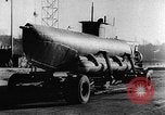 Standbild sneak Handwerk United States USA, 1945, aus Sekunde 6 historischem Filmmaterial Videoclip 65675053513