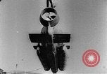 Standbild sneak Handwerk United States USA, 1945, aus Sekunde 14 historischem Filmmaterial Videoclip 65675053513