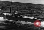 Standbild sneak Handwerk United States USA, 1945, aus Sekunde 20 historischem Filmmaterial Videoclip 65675053513