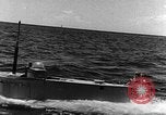 Standbild sneak Handwerk United States USA, 1945, aus Sekunde 22 historischem Filmmaterial Videoclip 65675053513