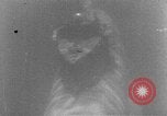 Standbild sneak Handwerk United States USA, 1945, aus Sekunde 48 historischem Filmmaterial Videoclip 65675053513