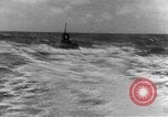 Standbild sneak Handwerk United States USA, 1945, aus Sekunde 51 historischem Filmmaterial Videoclip 65675053513