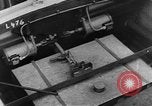 Standbild Sneak Handwerk United States USA, 1945, aus Sekunde 17 historischem Filmmaterial Videoclip 65675053516