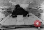 Standbild Sneak Handwerk United States USA, 1945, aus Sekunde 29 historischem Filmmaterial Videoclip 65675053516