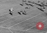 Immagine di Partita di calcio Atlanta Georgia USA, 1935, secondo 58 filmato di repertorio 65675053533