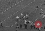 Immagine di Partita di calcio Los Angeles California USA, 1935, secondo 29 filmato di repertorio 65675053534