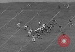 Immagine di Partita di calcio Los Angeles California USA, 1935, secondo 32 filmato di repertorio 65675053534