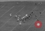 Immagine di Partita di calcio Los Angeles California USA, 1935, secondo 33 filmato di repertorio 65675053534