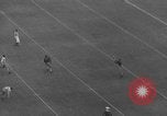 Immagine di Partita di calcio Los Angeles California USA, 1935, secondo 48 filmato di repertorio 65675053534