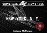 Standbild Eislaufen New York City USA, 1941, aus Sekunde 3 historischem Filmmaterial Videoclip 65675053559